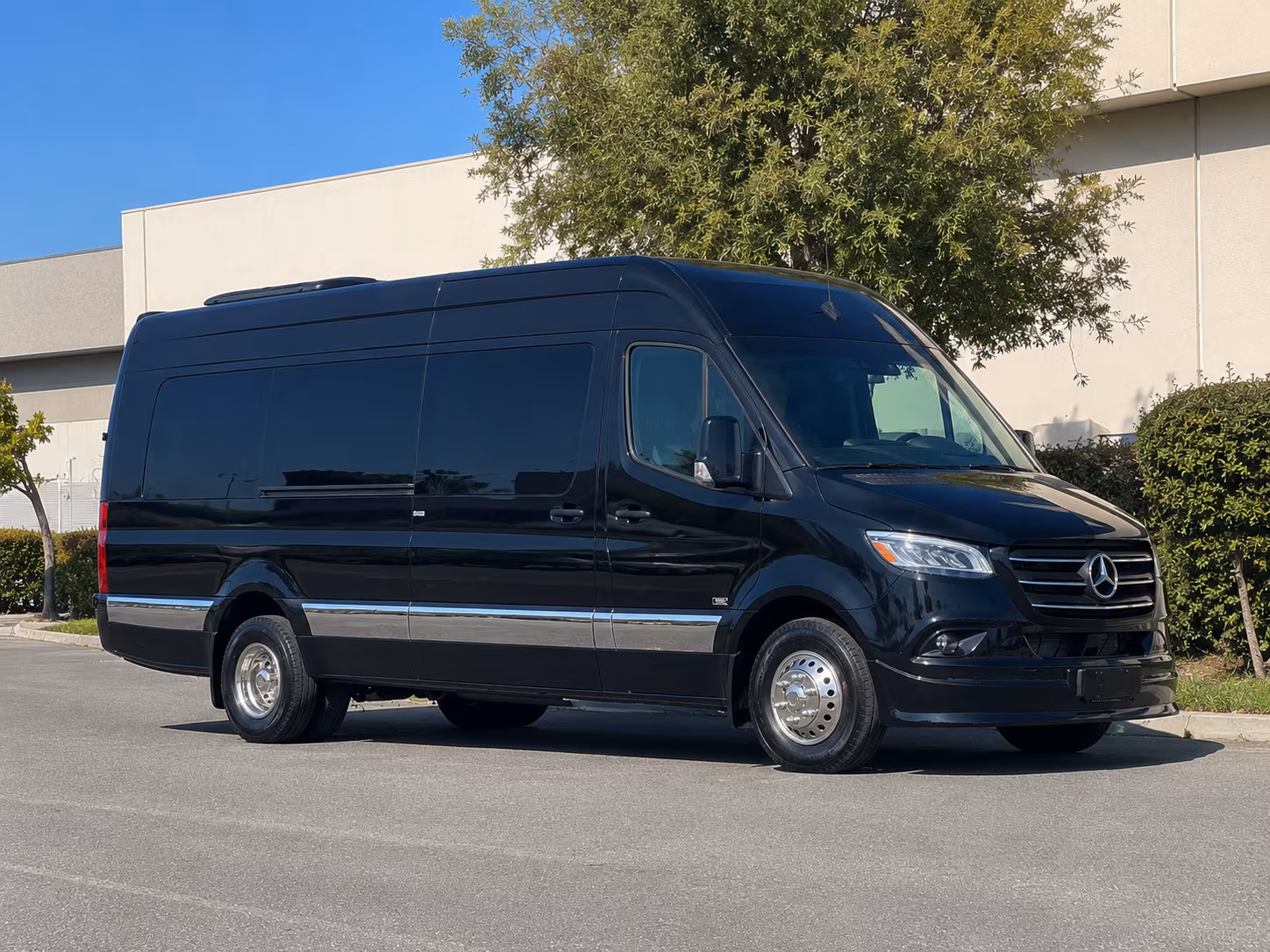 Amarillo Airport Shuttle & Transportation party bus exterior