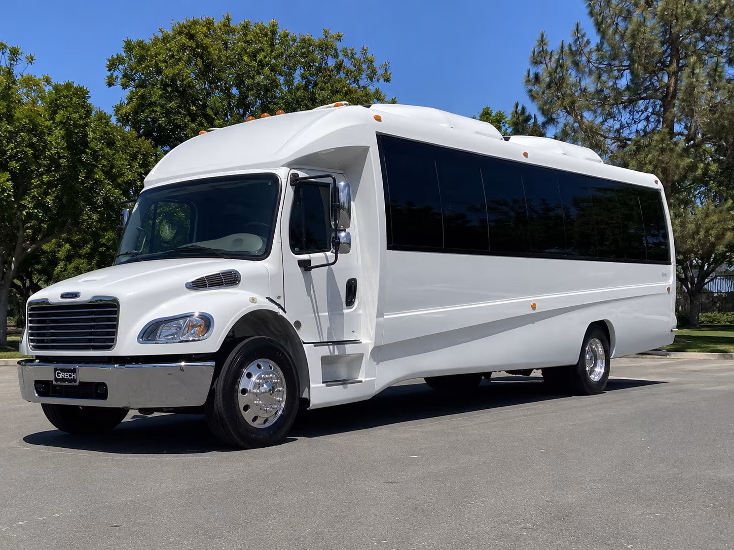 Amarillo Birthday, Sweet 16, & Quinceañera Transportation party bus exterior