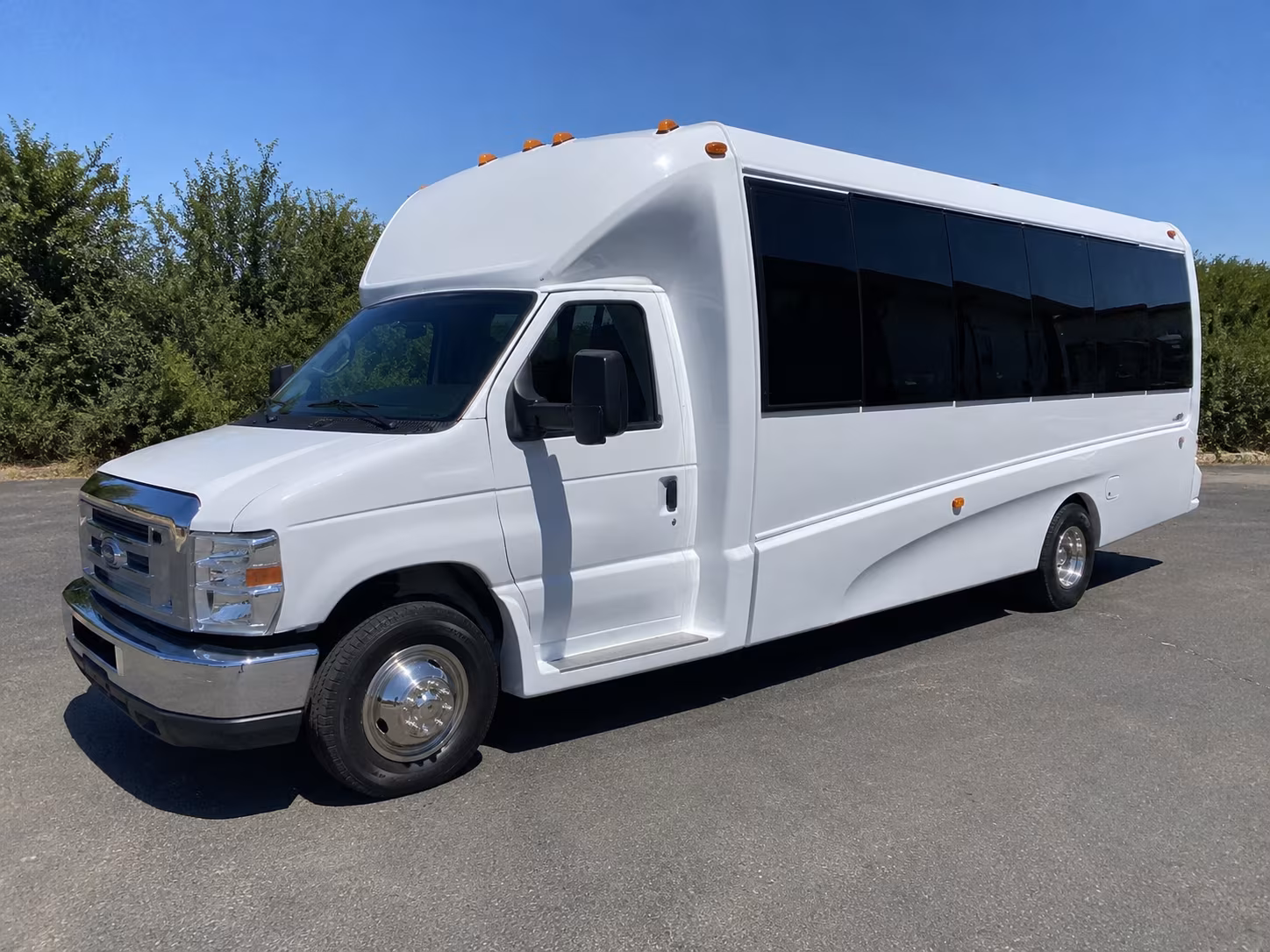 Amarillo Birthday, Sweet 16, & Quinceañera Transportation party bus exterior