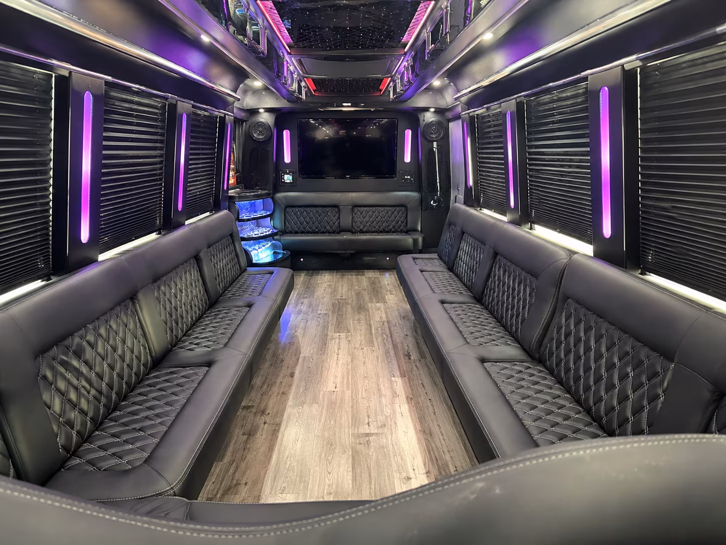 Amarillo Winery Tour & Pub Crawl Transportation party bus interior