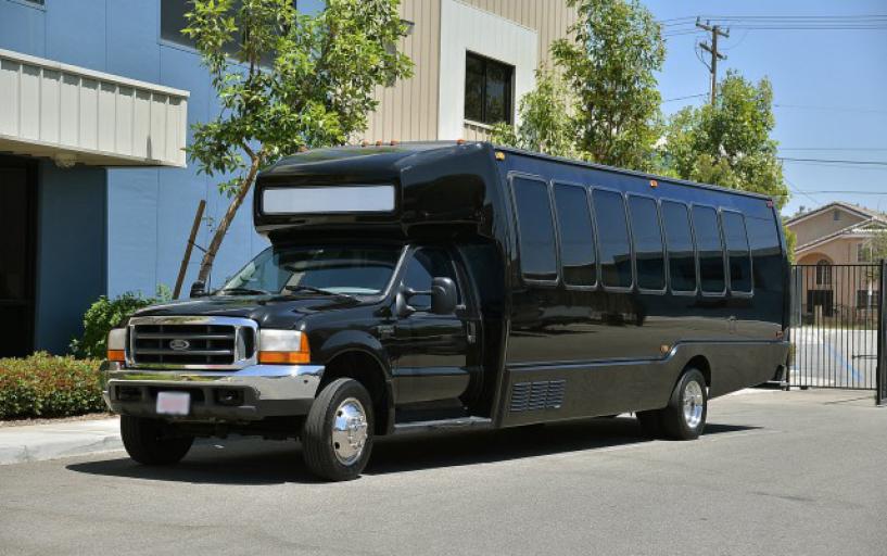 Amarillo 25 Passenger Party Bus